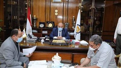 إنشاء أكبر مجمع داجني على مساحة 2500 فدان بالمراشدة بـ 570 مليون جنيه