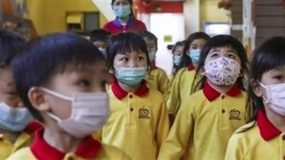 هونج كونج تغلق المدارس بعد ارتفاع عدد الإصابات بكورونا