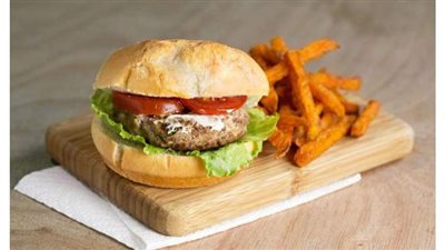 طريقة عمل برجر الديك الرومى الحار