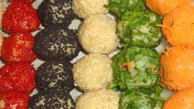 طريقة عمل كرات البطاطس الملونة من الشيف عظيمة