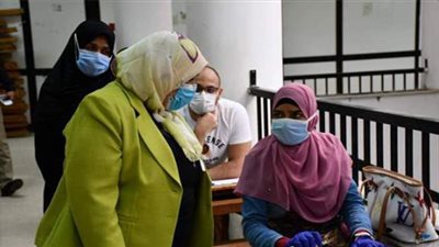 الالتزام بتطبيق الإجراءات الاحترازية بامتحانات جامعة القناة السويس