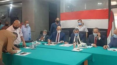 بينهم ٣ سيدات.. الكشف الطبي على ٢٩ مرشحا محتملا لانتخابات الشيوخ بالدقهلية