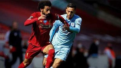 بيرنلي يوقف سلسلة ليفربول المميزة في أنفيلد