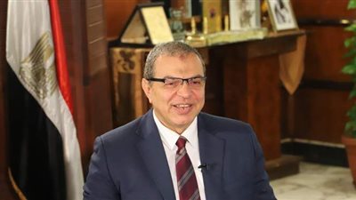 تعيين 164  شاباً  ومتابعة الإجراءات الاحترازية داخل 329 منشأة بالبحيرة