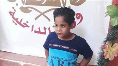 العثور على طفل تائه في ميدان عبد المنعم رياض | صور