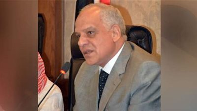 الجيزة تزيل ٢٧ حالة بناء مخالف لفيلات وأبراج وعقارات