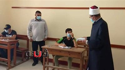 وكيل الأزهر يتفقد لجان امتحانات  الثانوية الأزهرية بالإسماعيلية | صور