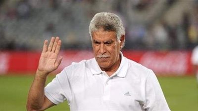 كريم حسن شحاتة يكشف حقيقة اعتزال المعلم التدريب