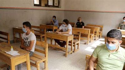 الكيمياء سهلة بامتحانات طلاب الثانوية الأزهرية في الإسكندرية