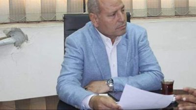 بدء تطهير مصرف البلبيسي بعد تسببه فى غرق المنازل