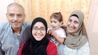 بالفرحة والضحك.. أول صور من منزل أمل ضحية الاغتصاب بعد القبض على المتهم