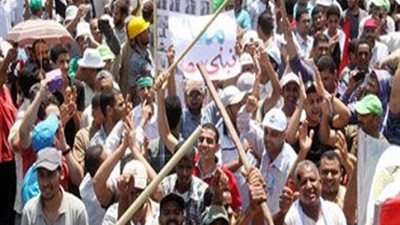 بلطجية المعزول يحاولون اقتحام ساحة شيخ الأزهر بالأقصر