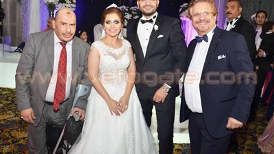 بالصور.. محمود الليثي وسعد الصغير ودينا يشعلان حفل زفاف «دينا وأحمد»