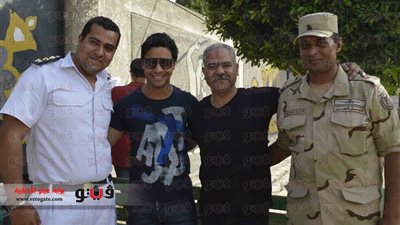 بالصور.. أحمد جمال داخل لجنة الانتخابات