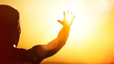 5 أدوية تضاعف مخاطر الإصابة بضربات الشمس