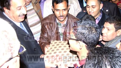 بالصور..  مدير أمن السويس يهنئ الأقباط بعيد الميلاد