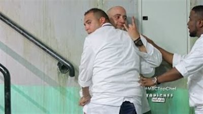 بالفيديو.. برنامج طبخ يتحول إلى ساحة شجار بين المشتركين