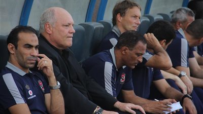مارتن يول يستقر على تشكيل الأهلي لخوض نهائي كأس مصر