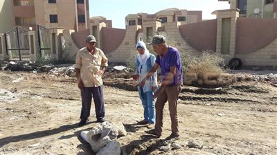 بالصور.. استئناف أعمال النظافة والتجميل بشاطئ بورفؤاد