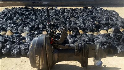 ضربة قاصمة من حرس الحدود لتجار المخدارت والهجرة غير الشرعية: ضبط 2 طن حشيش وبانجو قبل تهريبها داخل البلاد..إحباط محاولة 173 فردا التسلل عبر الحدود الجنوبية.. التحفظ على ملابس وسجائر غير خالصة الجمارك