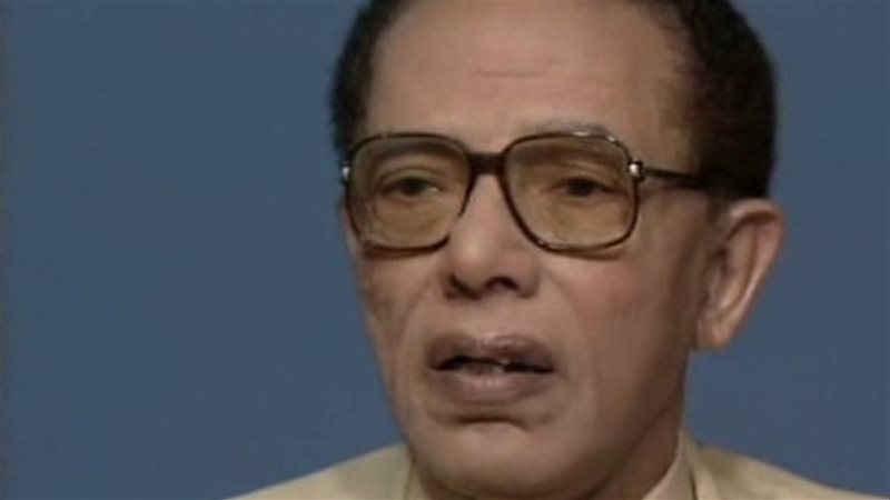 الدكتور مصطفى محمود