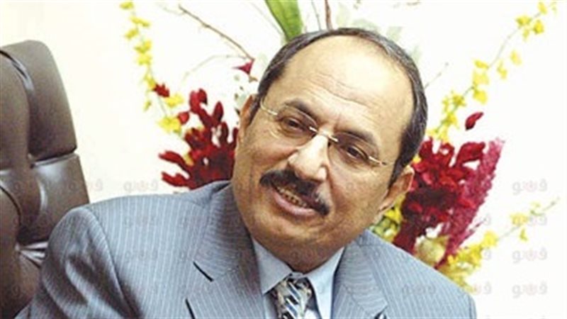 أحمد لقمان، مدير