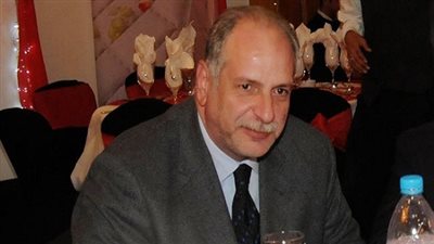 ثلاثي مجلس الأهلي يحضرون لقاء القمة