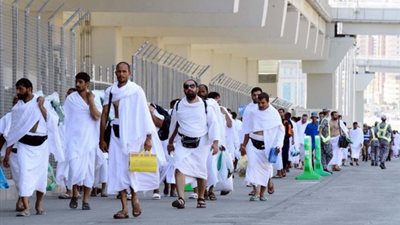 غرفة السياحة تقرر وقف الإجراءات المتعلقة برحلات العمرة