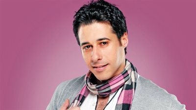 «أحمد السعدنى» ينضم لأسرة «العقرب»