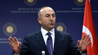 أوغلو: تركيا يمكن أن تلعب دورًا وسيطًا بين السعودية وإيران