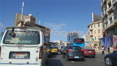 توقف الحركة المرورية ساعتين غرب الإسكندرية