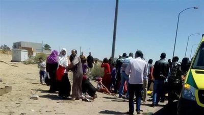 بالصور.. خروج 13 من مصابي تصادم الشرقية من المستشفيات