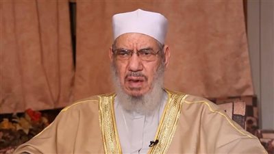 المحلاوى يثير فتنة جديدة فى أعياد الميلاد.. ويشترط تهنئة الأقباط بنية الهداية.. كريمة: الشيخ السكندرى أصابته عدوى السلفية.. عثمان: خالف ما جاء به القرآن