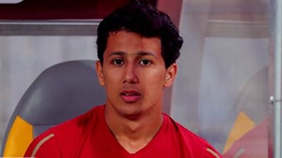 عمرو جمال يقود هجوم الأهلي أمام الزمالك