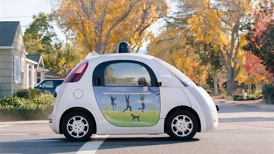 سيارة جوجل ذاتية القيادة تنجح في المواقف المفاجئة