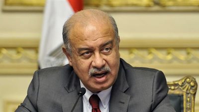 رئيس الوزراء يهنئ شيخ الأزهر بحلول رمضان