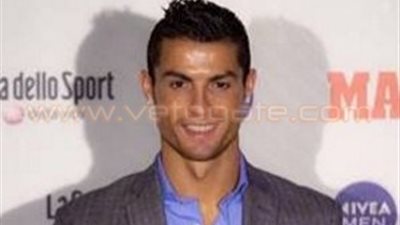 رونالدو يشكر مكرميه بجائزة أفضل لاعب في دوري أبطال أوروبا