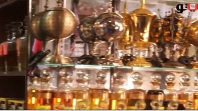 بالفيديو.. 10% زيادة فى أسعار العطور بسبب الدولار