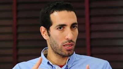 مطار القاهرة عن وصول أبو تريكة: منع الدخول يطبق على الأجانب فقط