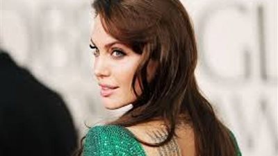 أنجلينا جولي تعاتب 