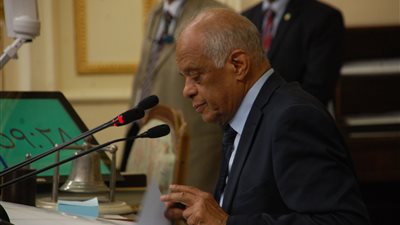 البرلمان يناقش تعديل قانون المحال العامة