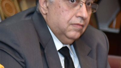 ناصر فؤاد يترأس وفد مصر في مؤتمر «الفيبر جلاس» بالصين