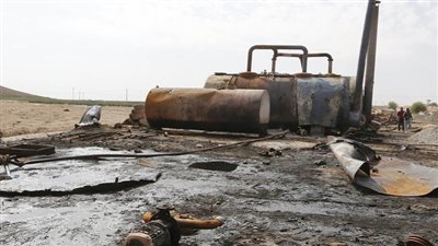 طائرات التحالف تقصف صهاريج نفط لـ«داعش» في سوريا