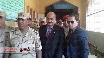 بالصور.. رئيس أركان الجيش الثانى الميدانى يتفقد لجان الدقهلية