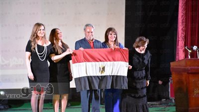 بالفيديو.. كارول سماحة تغني 