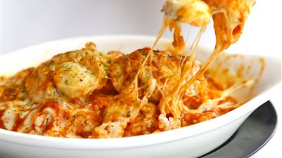 الأرز بالجمبري والصلصة من مطبخ نيفين عباس