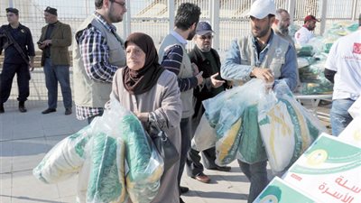 لبنان وبريطانيا تبحثان خطة لمساعدة النازحين السوريين
