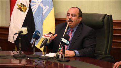 محافظ الإسكندرية: السيسي أعظم رئيس بشهادة العالم