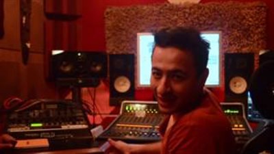 بالفيديو.. حمادة هلال يهنئ جمهوره برمضان ويحدد موعد إطلاق ألبومه