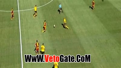 بالفيديو.. طرد رودولف أوستين للتدخل العنيف ضد لاعب فنزويلا